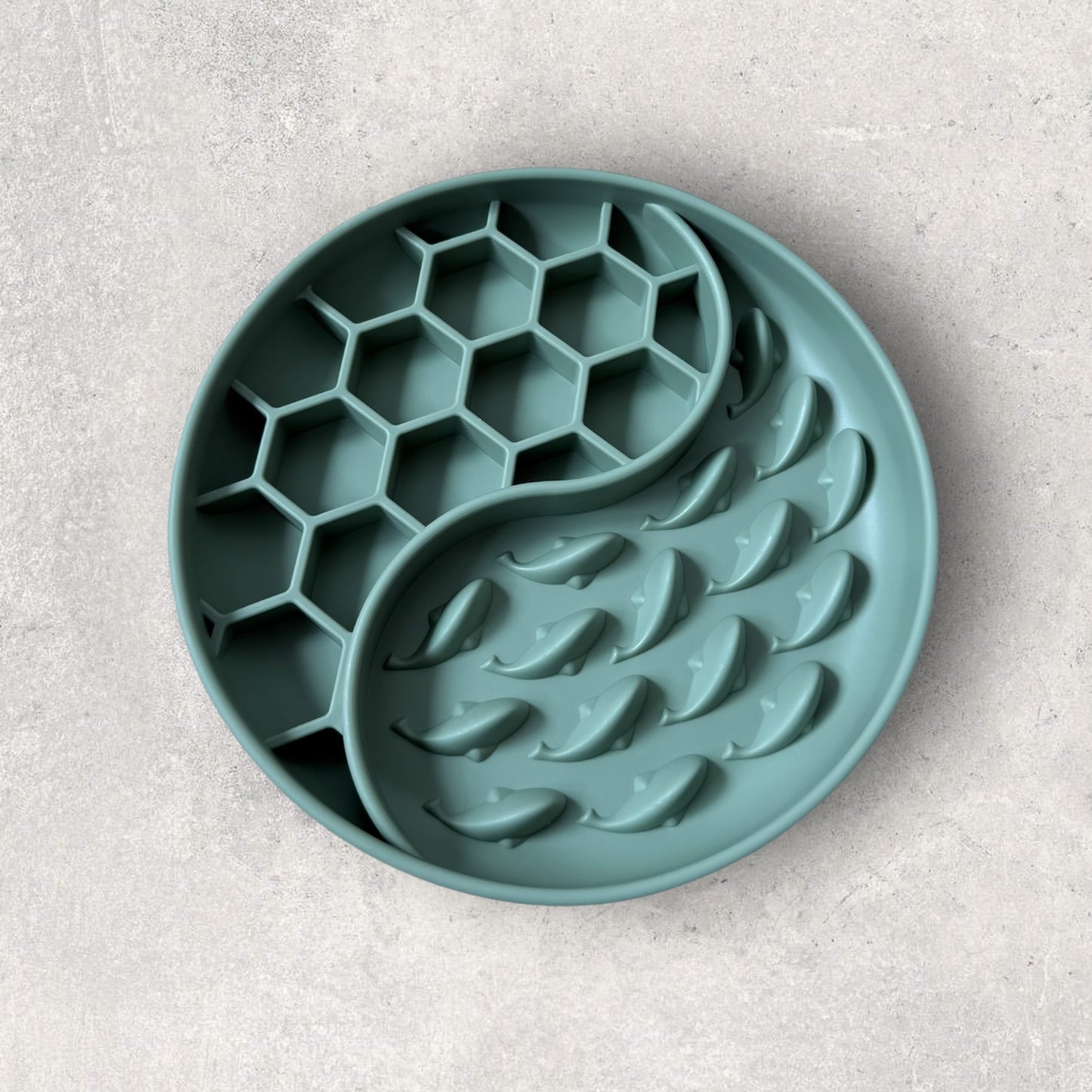 HoneyFin Licked Bowl