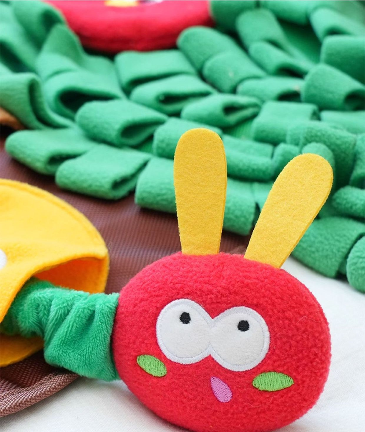 Zeze Apple Tree Snuffle Mat